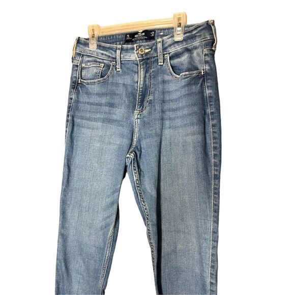 Hollister Curvy High Rise Super Skinny Jeans Size 7 - Picture 2 of 6